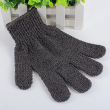 Load image into Gallery viewer, Glamza Bamboo Charcoal Exfoliating Gloves