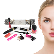 Load image into Gallery viewer, Glamza Large Beauty Treats Christmas Cracker